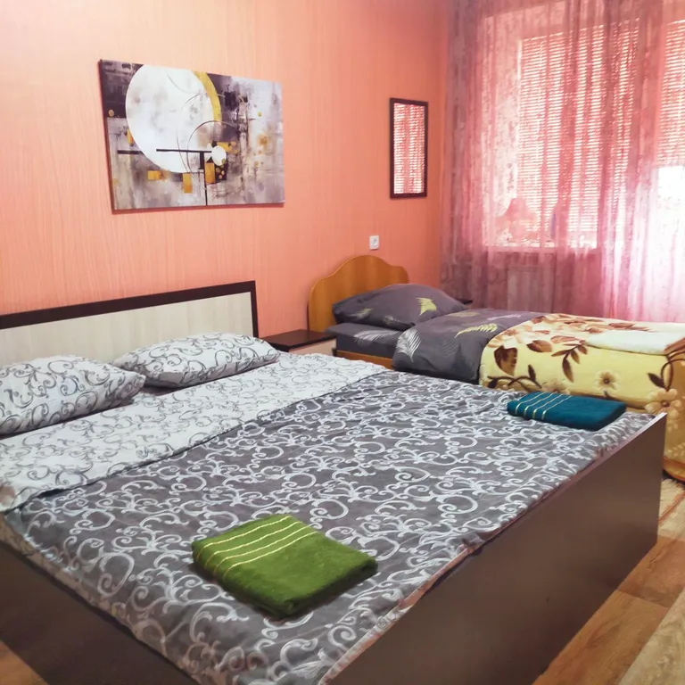 Квартира Комфортная двушка с изолированными комнатами — аренда посуточно в Новомосковск