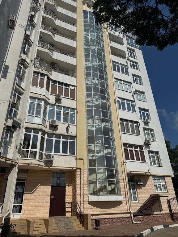 Квартира Квартира Новая 2-уровневая студия в центре города для 3-4 человек — Геленджик