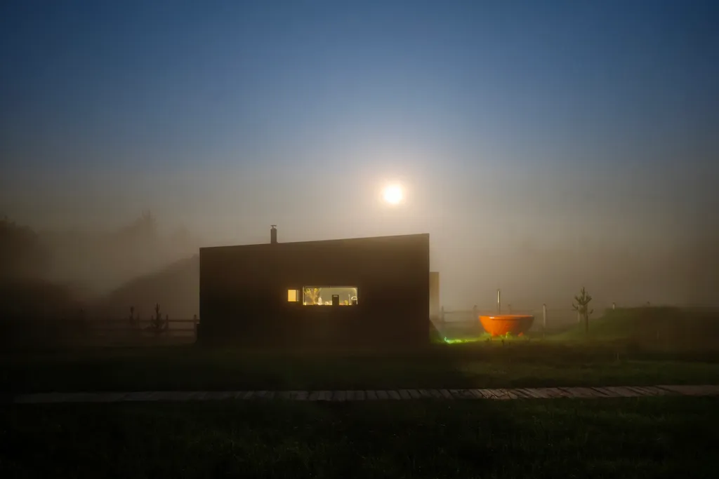 Глэмпинг - Панорамные дома на ферме Nomad Houses