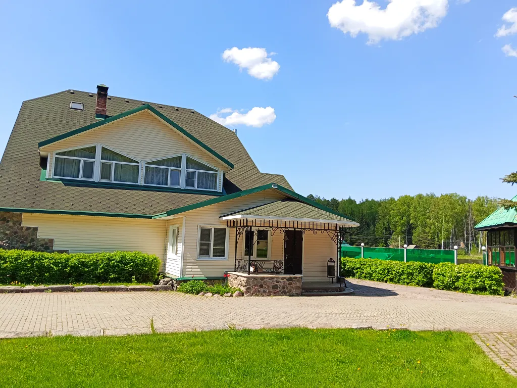 Дом на берегу