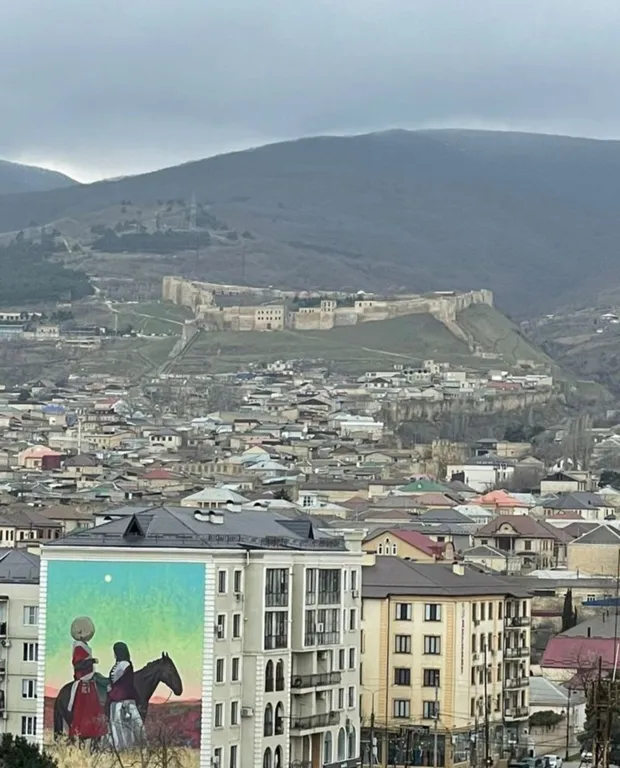Квартира Квартира в центре города у фонтана — Дербент