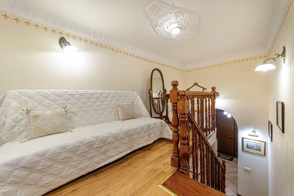 Квартира delux с 4 спальнями и парковкой у Эрмитажа