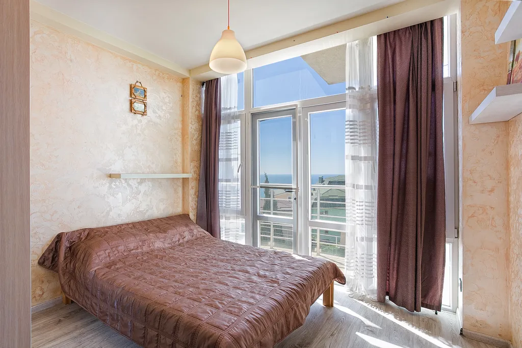 Однокомнатная квартира-студия у моря в Мисхоре