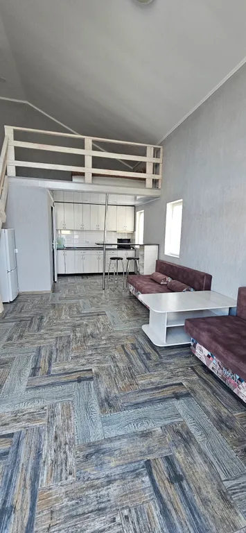 Номера лофт, на территории бассейн