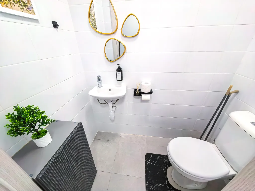 Новая вместительная квартира у МРНЦ им. Цыба