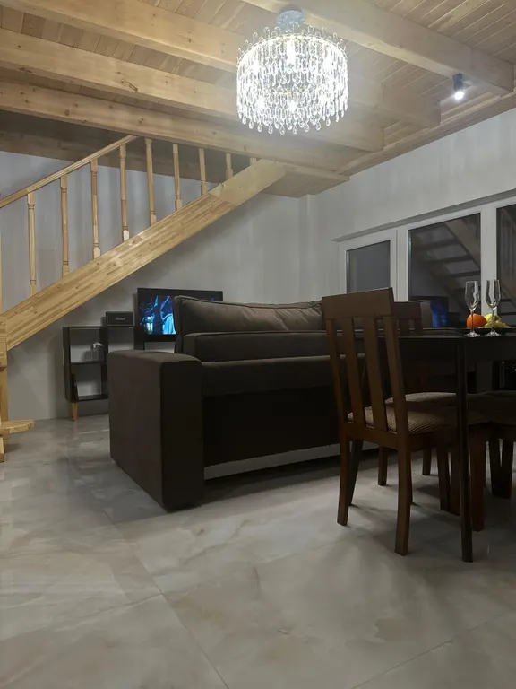 Атмосферное шале с видом на город и на горы