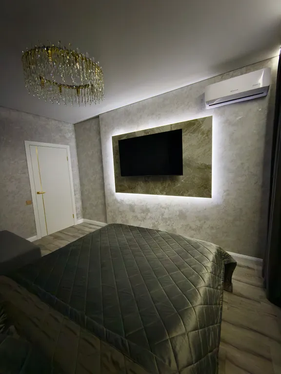 Квартира премиум-сегмента класса люкс, евро двушка