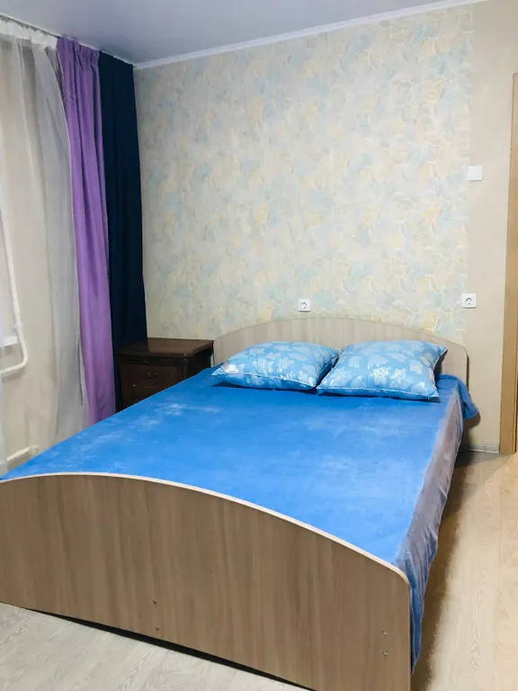 Однокомнатная квартира — аренда посуточно в Нижнекамск