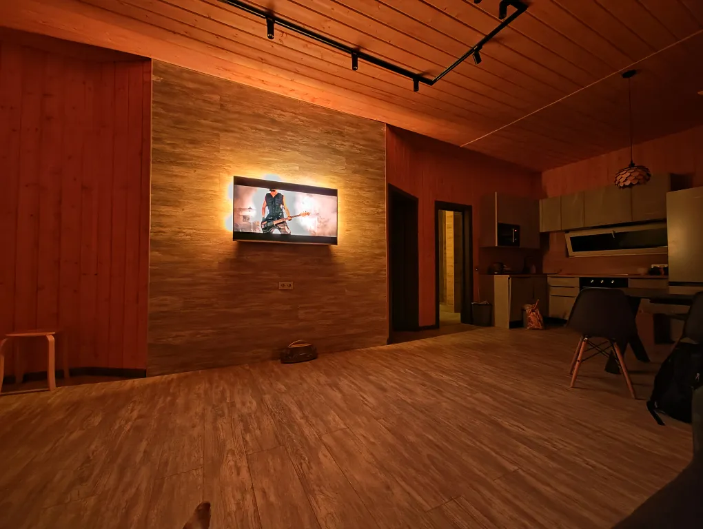 Коттедж Уютный большой дизайнерский дом в лесу Селигера на берегу озера Волго — Турбаза Чайка