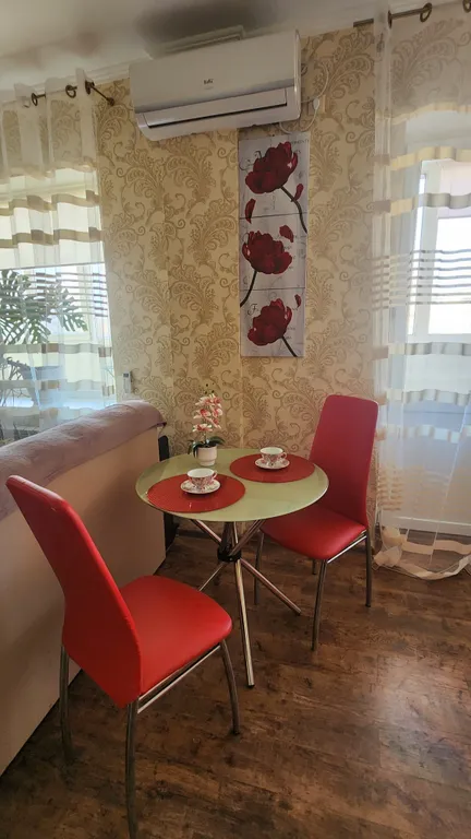 Уютная современная квартира в центре района Харгора — аренда посуточно в Белгород