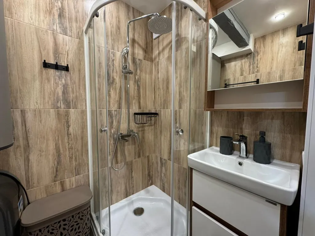 Квартира Атмосферная квартира рядом с морем и парком A&J Apartment — Зеленоградск