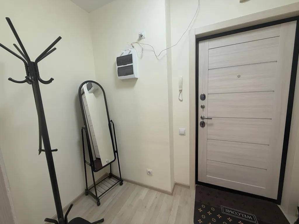 Студия в новом доме с видом на лес