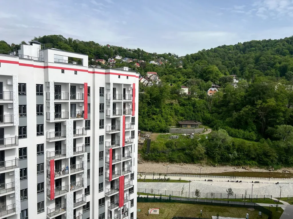 Четырехместные апартаменты с видом на реку