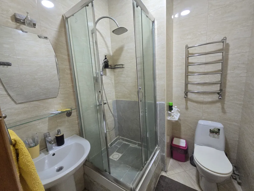 Квартира Двухкомнатная квартира в Золотом квадрате — Алматы