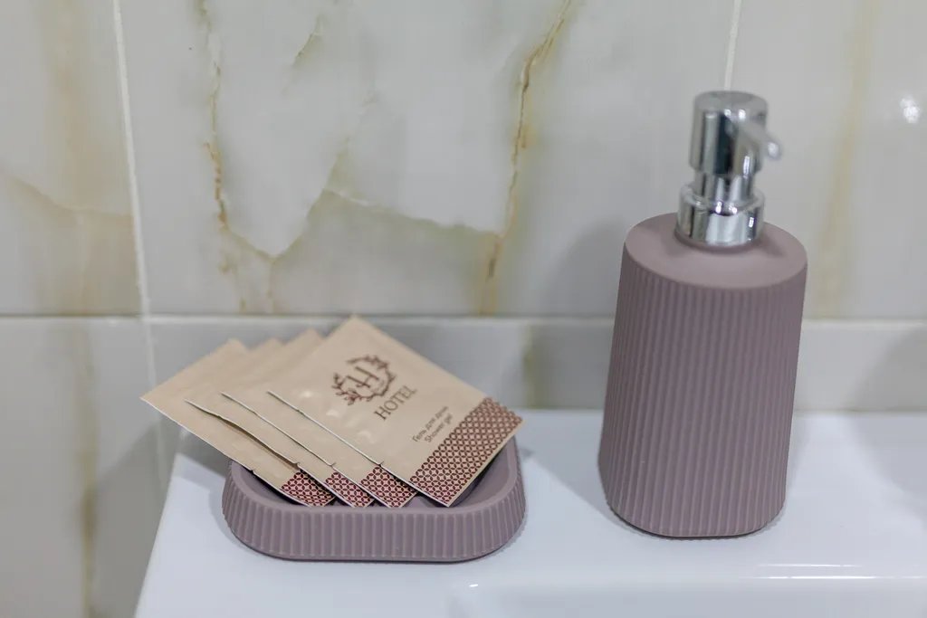 Уютная двухкомнатная квартира на Лукачева 10