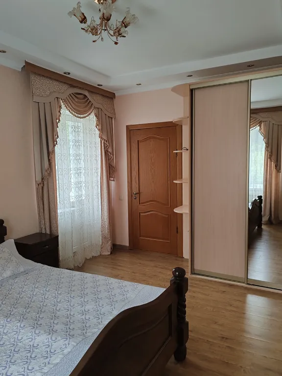 Апартамент с видом на горы