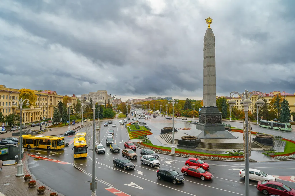 Квартира Апартаменты с видом на площадь Победы и вечный огонь — Минск