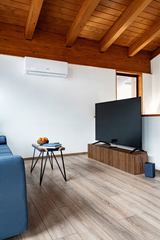 6-комнатный Дом