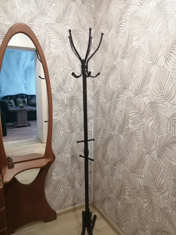 Квартира в спальном районе рядом с бассейном