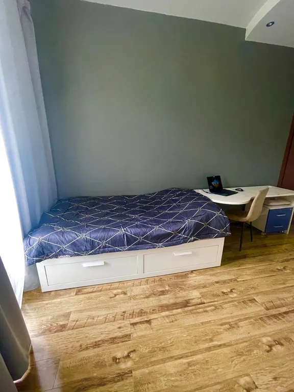 Квартира в сам центре у Белого дома с видом на площадь и Золотой мост