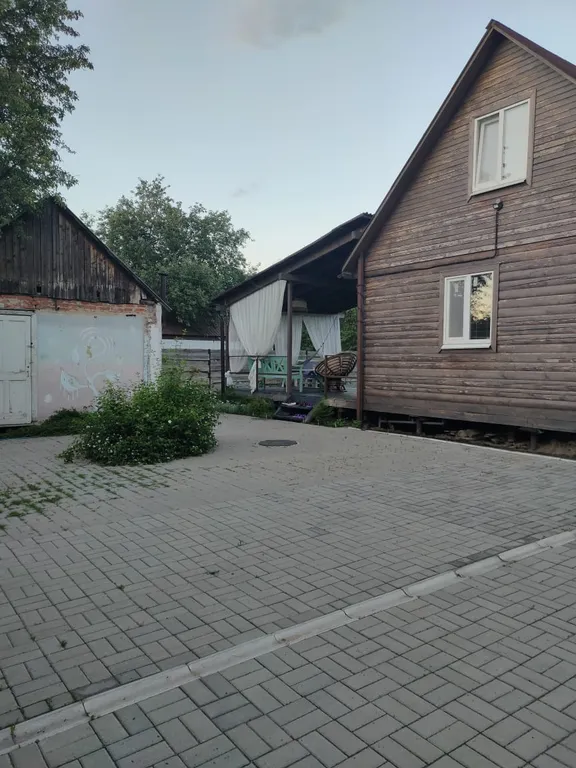 Уютная дача "Дом на дереве" в черте города