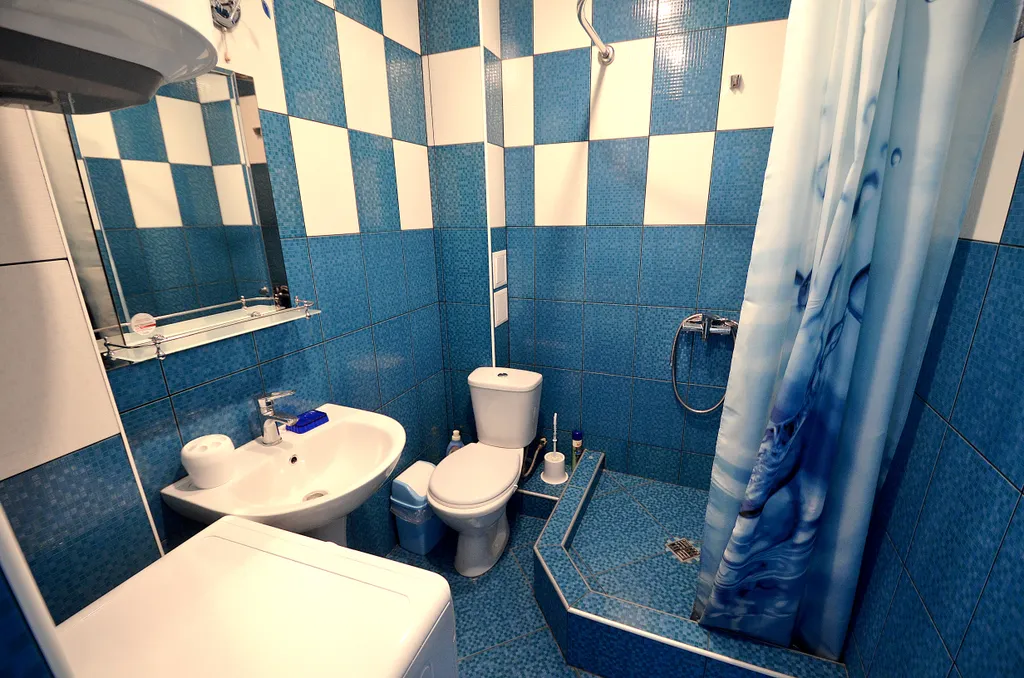 Квартира-студия голубая