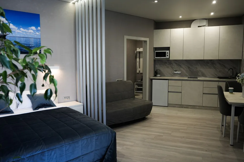 Студия Sea с балконом и боковым видом на море