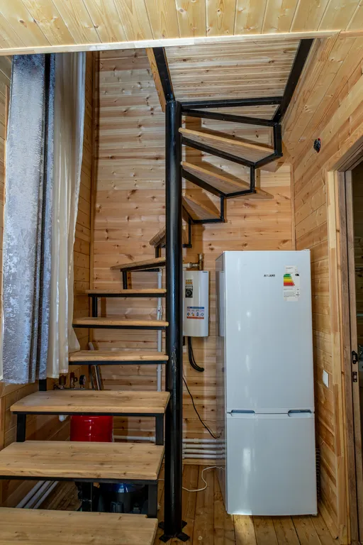 Отдельный двухэтажный домик в стиле барнхаус на Софийской Поляне