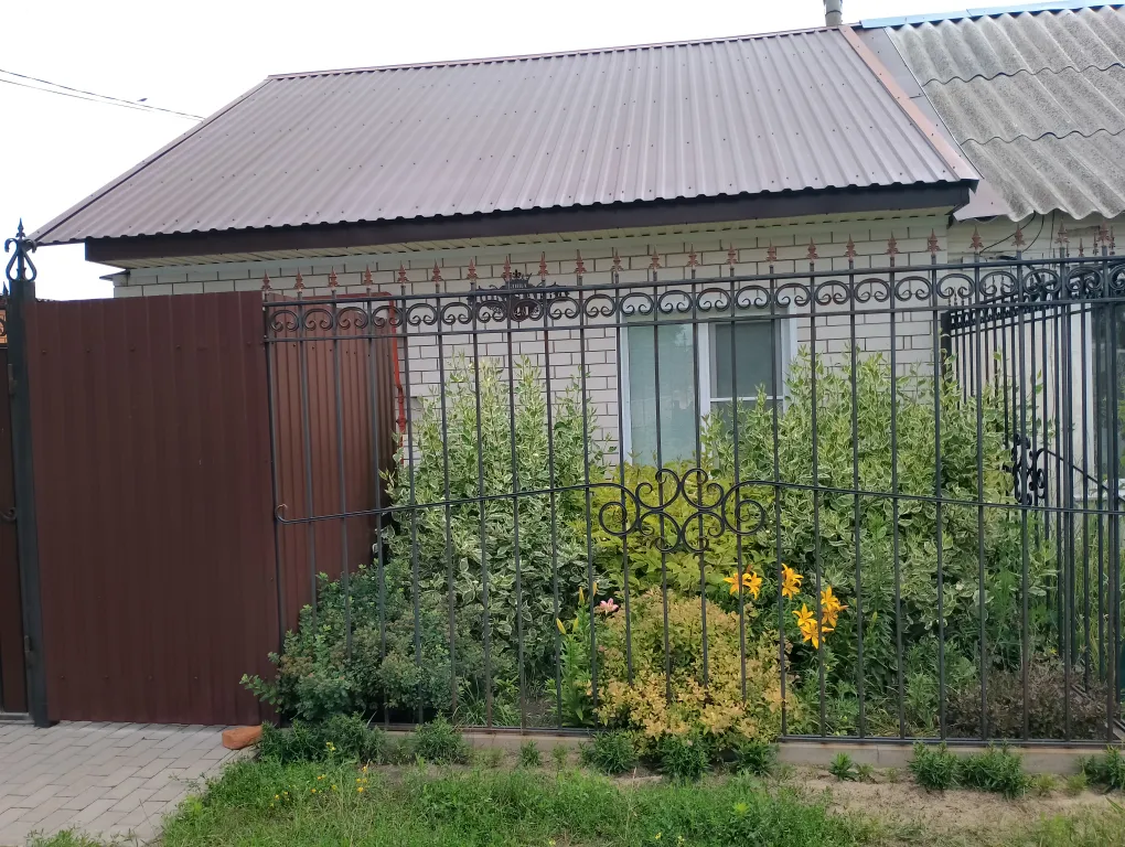 Уютная квартира с современным ремонтом в спальном районе