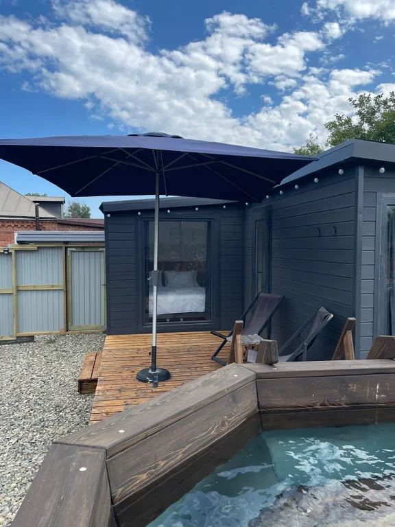 Скандинавское бунгало c финским банным чаном Асти Кэмп