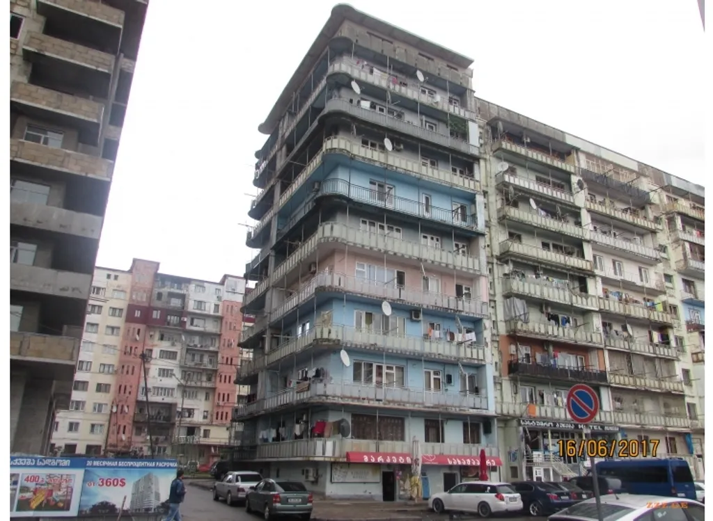 4-комнатная Квартира