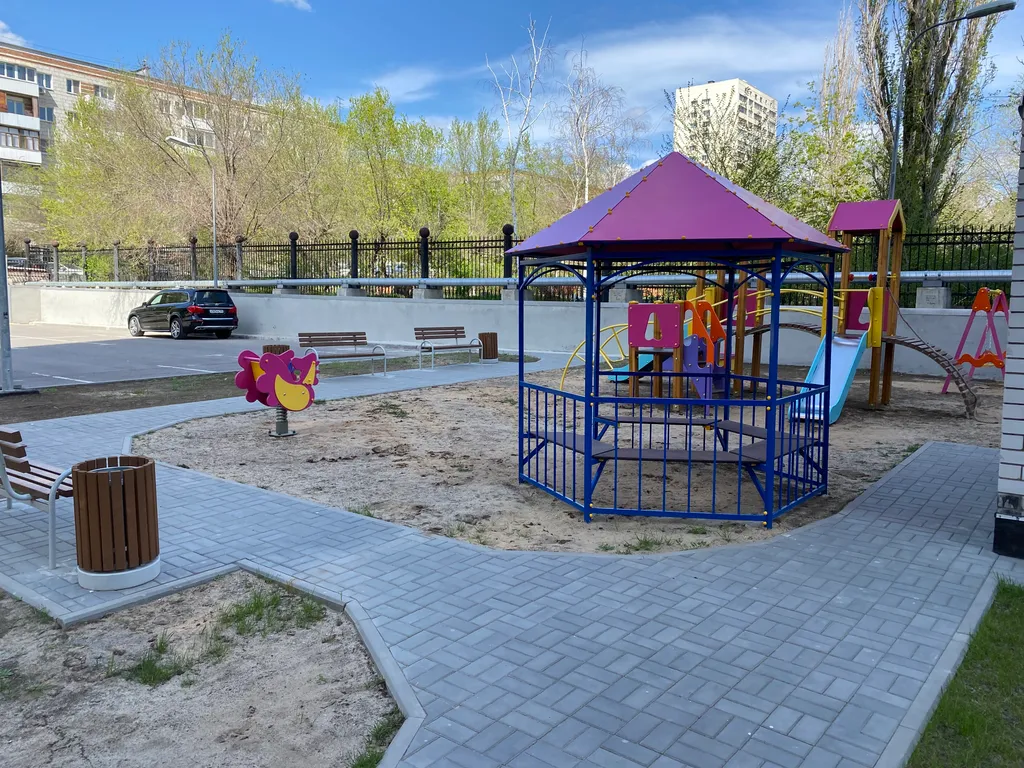 Квартира Квартира Люкс-апартамент в новом доме у ЖД — Волгоград