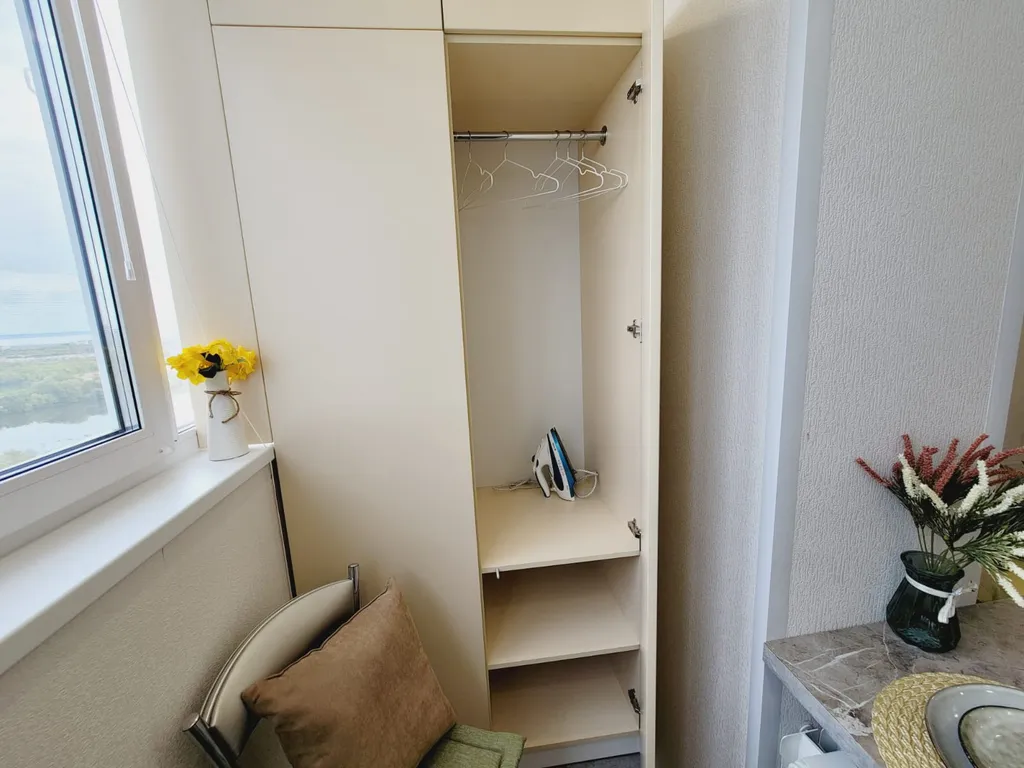 Уютная студия у парка молодежный с видом на реку