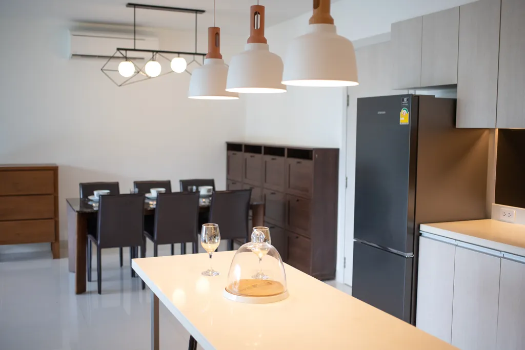 Три спальни с видом на море и озеро