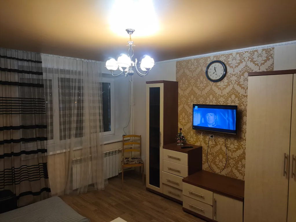 Однокомнатная квартира с шикарным видом на горы и пруд