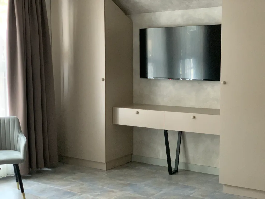 Улучшенные номера Meraki с панорамным видом на сосновый бор