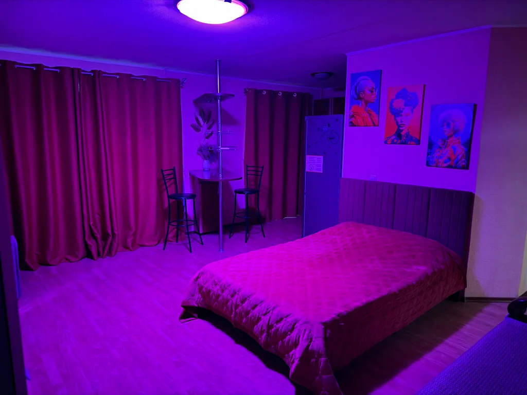 Чистота и уют возле НПИ, НГМА, Ледового, Космоса и М4