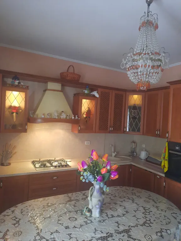 Дом на 11 человек в центре, 10 минут от центрального пляжа