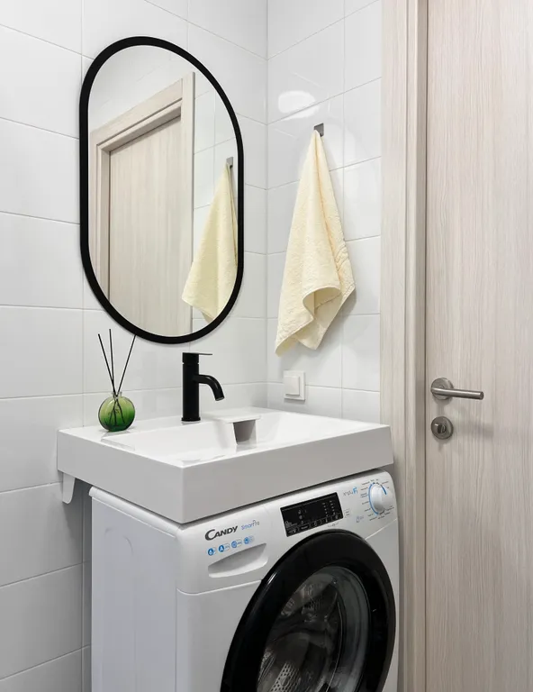 Студия с прекрасным видом из окна