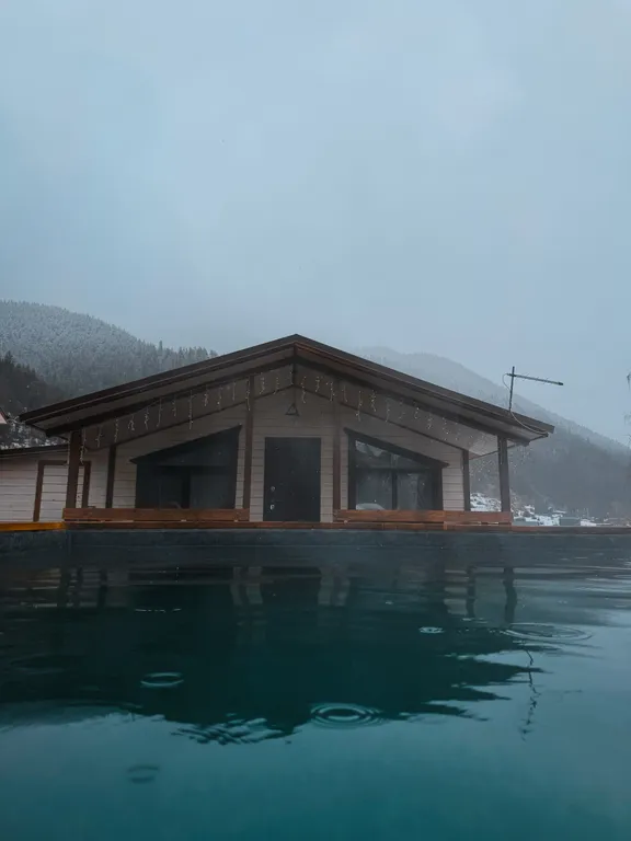 Коттедж Уютный эко-домик с видом на горы — Архыз