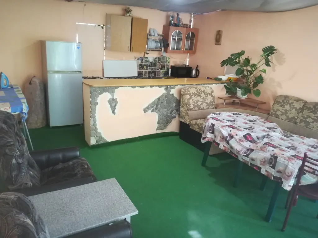 Коттедж Комфортный дом с личным просторным двором — аренда посуточно в Судак