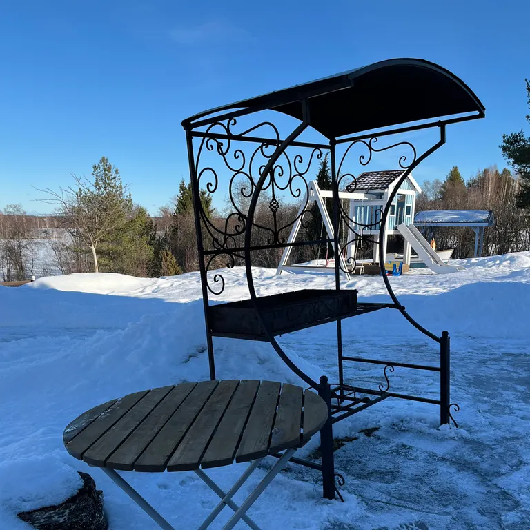 Sampo, двухэтажный дом с гостиной и видом на озеро в Карелии