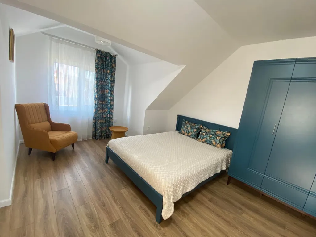 Дом с тёплым 30+ бассейном и сауной в 20 минутах от шикарного пляжа