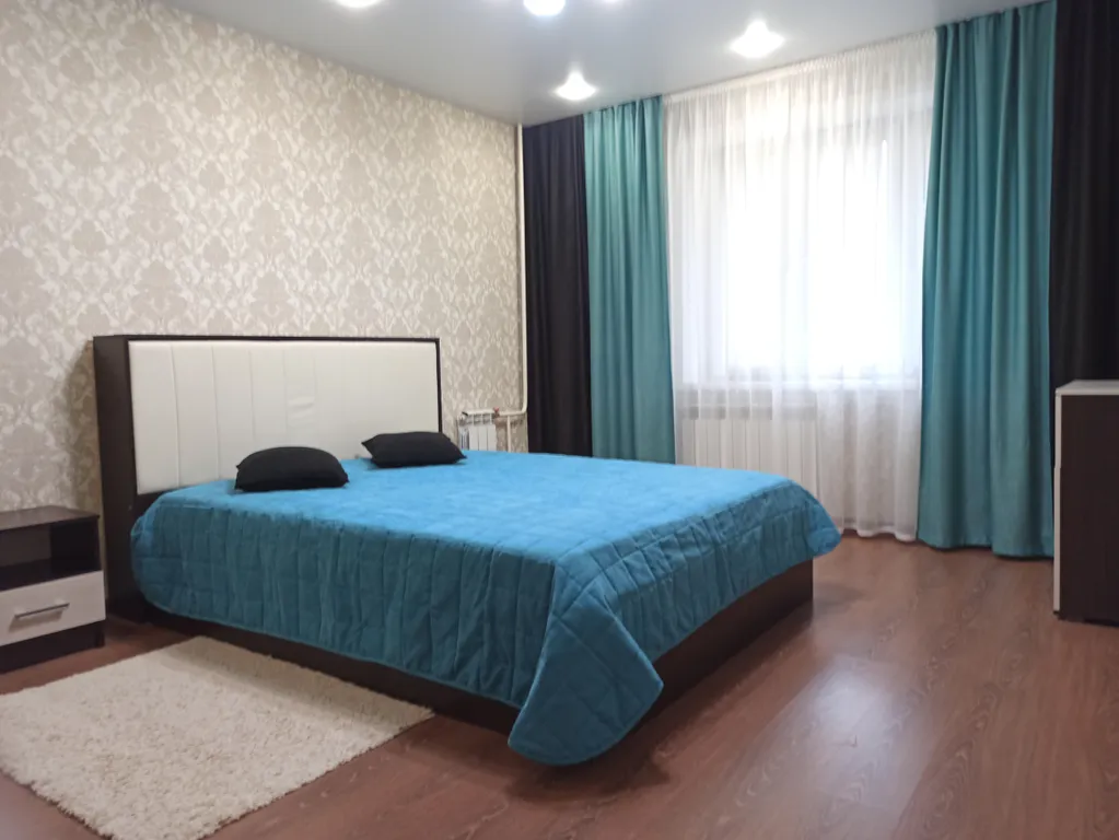 Уютная квартира с кондиционером у трц сити парк — аренда посуточно в Саранск