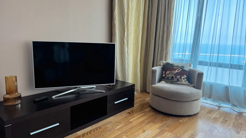 Апартамент 3-х спальный с балконами и панорамой моря