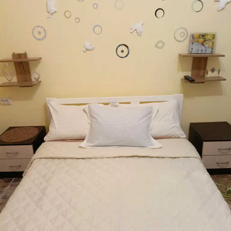 Квартира Уютный номерок для двоих — аренда посуточно в Орджоникидзе