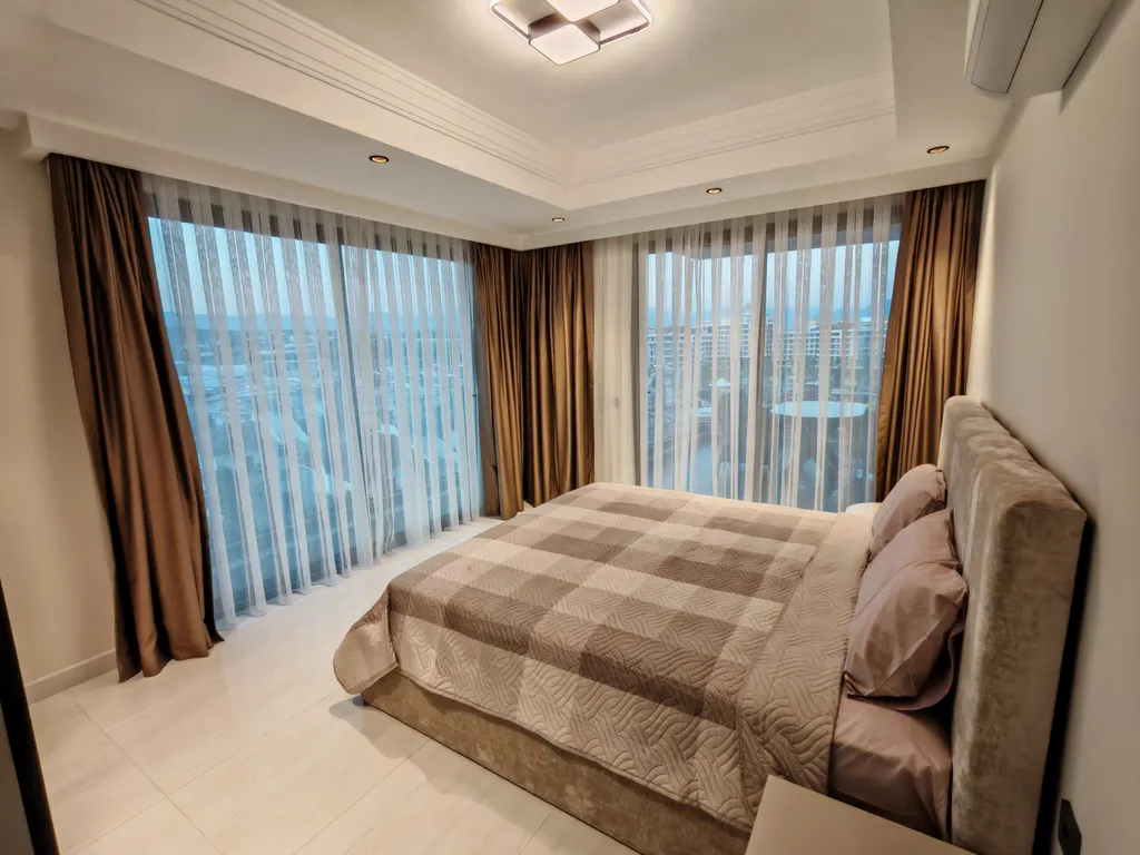 Квартира 1+1 в Azura World c видом на бассейн и аквапарком