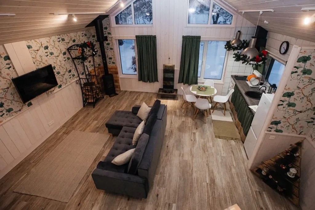 Дом с видом на лес