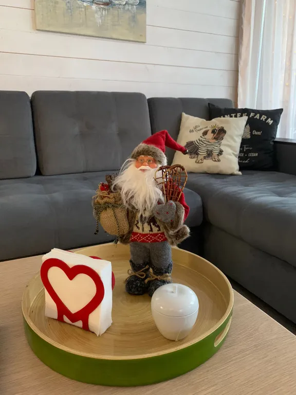 Домик близ Сорочан 2