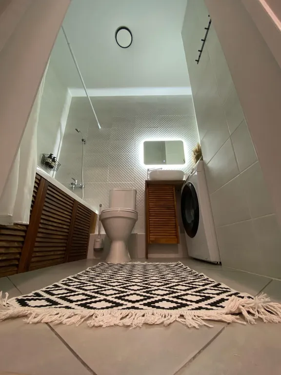 Красивая, новая, уютная студия недалеко от моря